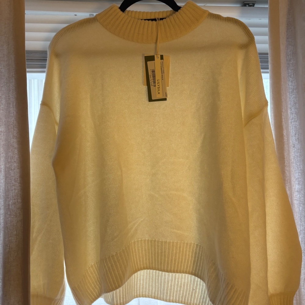Lilysilk Cape Sweater - Picture 5 of 6